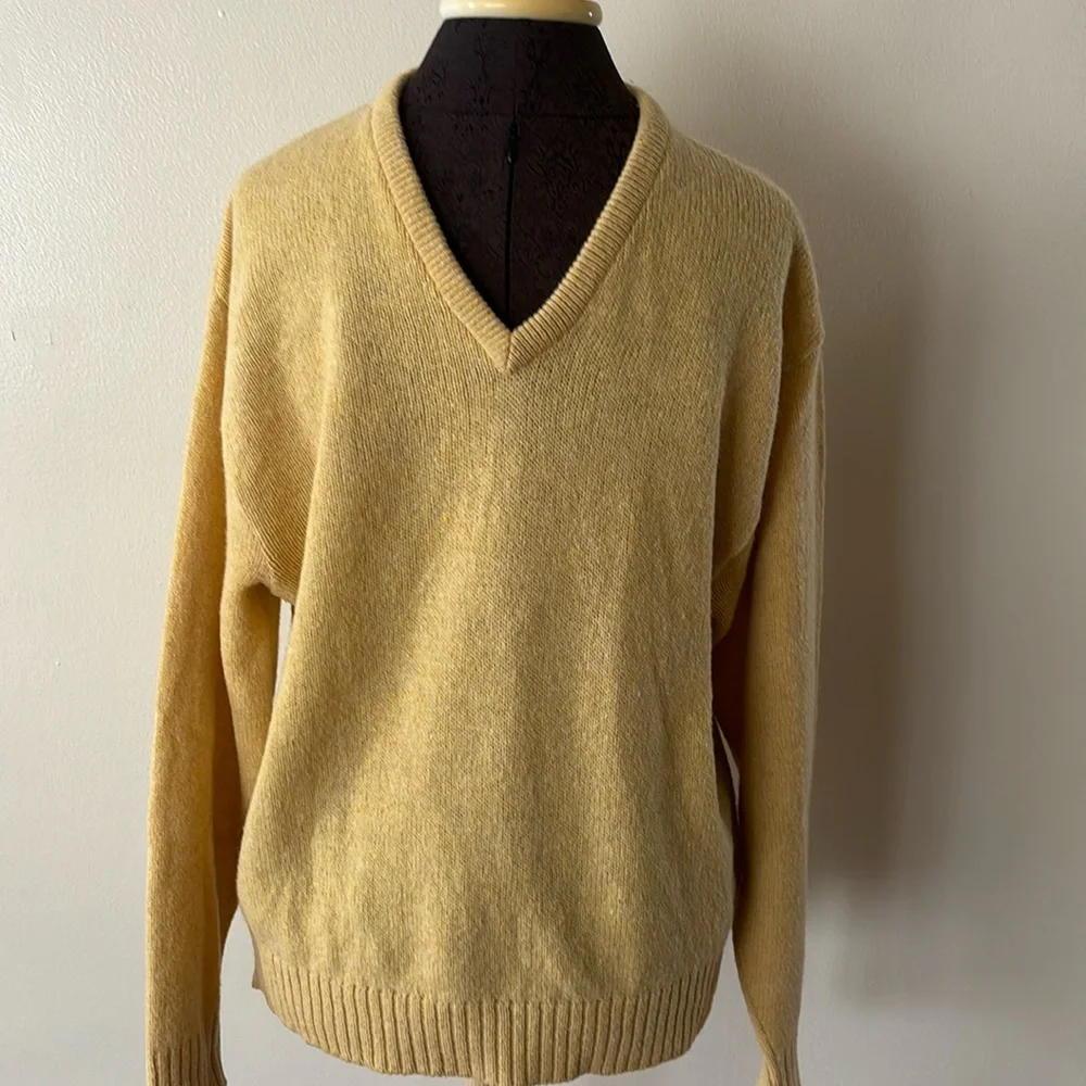 Lazarus Men’s V-neck Yellow Wool Knit Sweater Sz L